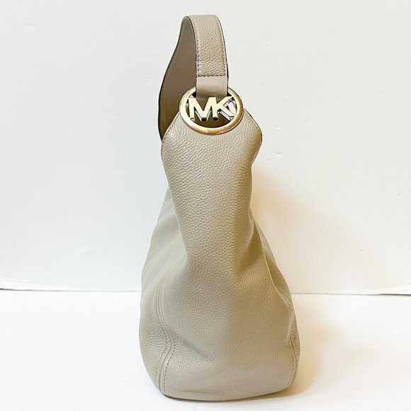 Michael Kors Fulton large Shoulder Hobo Pebbled Leather Bag Pearl Grey - Picture 9 of 12